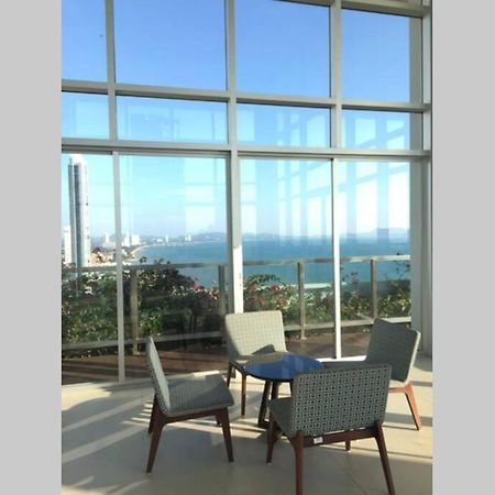 Stunning Seaview Suite 乔木提恩海滩 外观 照片