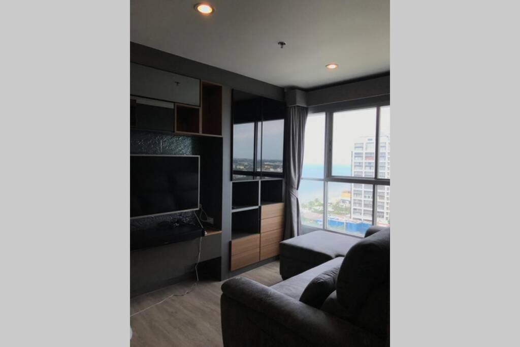 Stunning Seaview Suite 乔木提恩海滩 外观 照片